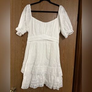 Arula white dress